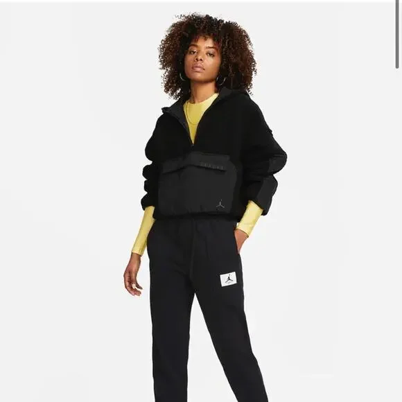 NWT Nike Jordan Cozy Girl Women’s Black Dark Smoke Grey Fleece Pullover Hoodie M - Picture 7 of 10